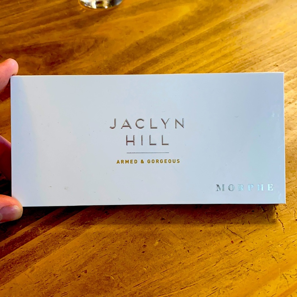 JACLYN HILL X MORPHE “ARMED & GORGEOUS” PALETTE